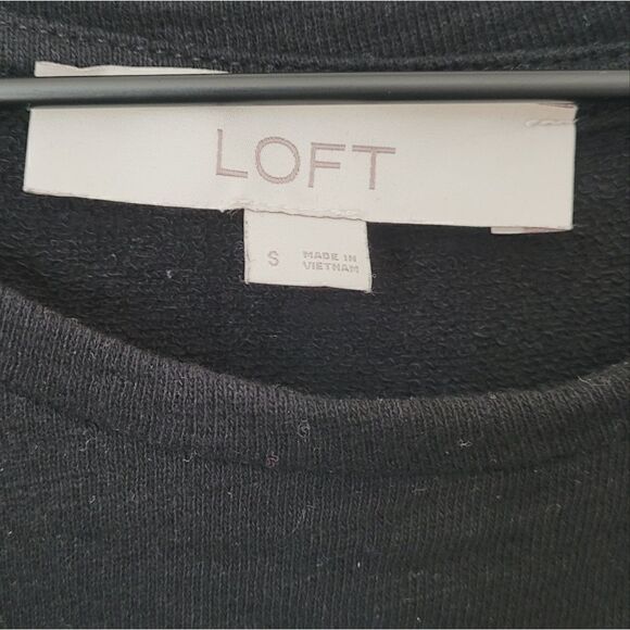 Loft Cold Shoulder Lace Black Long Sleeve Lightweight Sweatshirt Size Small - Picture 6 of 6